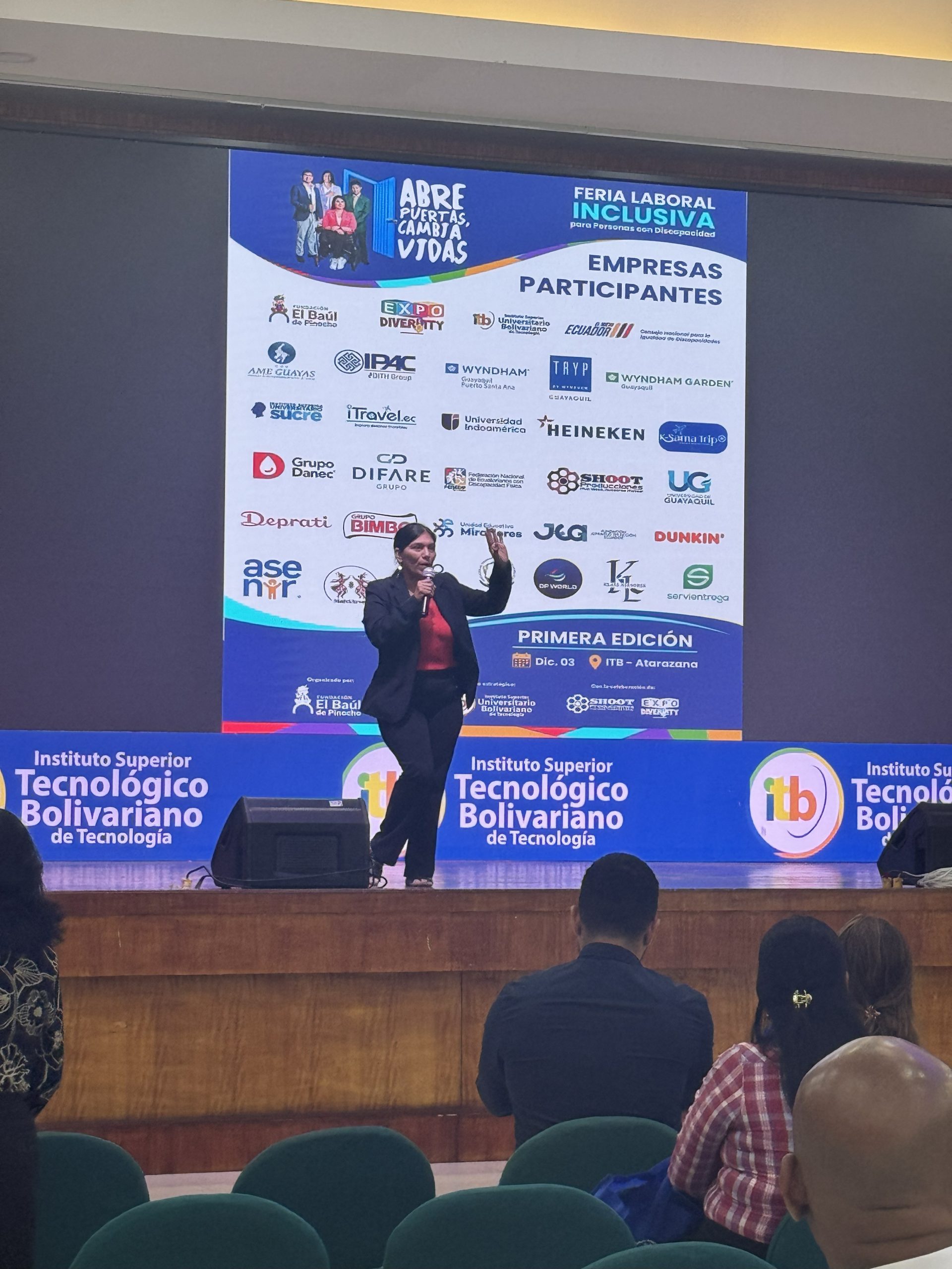 Fotografía de la ceremonia del Galardón a la Excelencia en Inclusión.